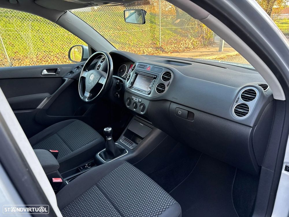 VW Tiguan 1.4 TSI Trend 4Motion - 20