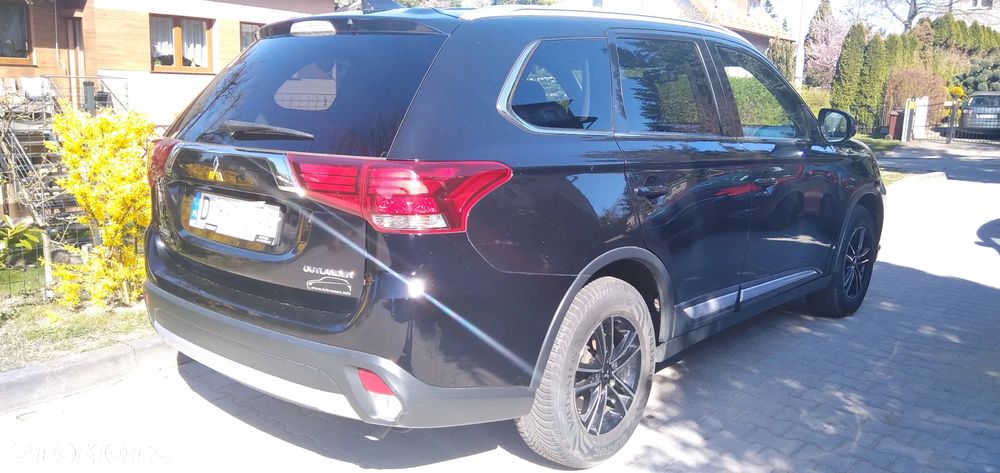 Mitsubishi Outlander 2.0 2WD Edition - 3