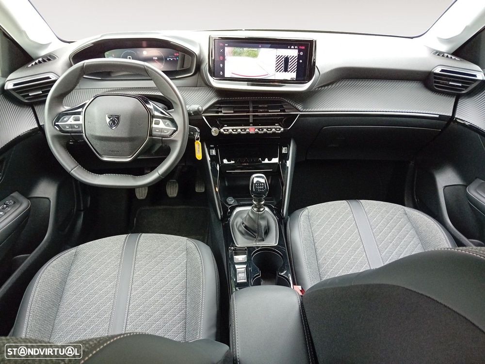 Peugeot 208 1.2 PureTech Allure — fotografia 10
