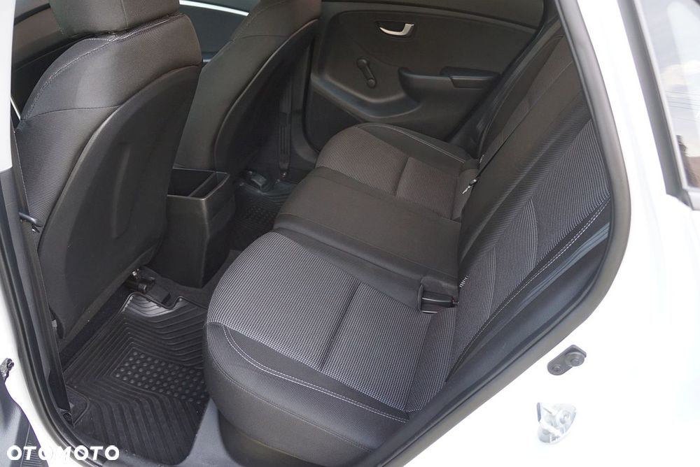 Hyundai i30 - 13