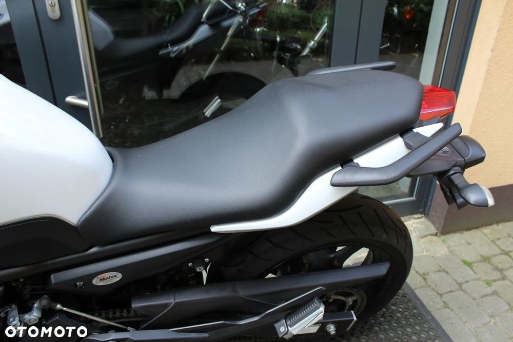 Yamaha XJ - 5