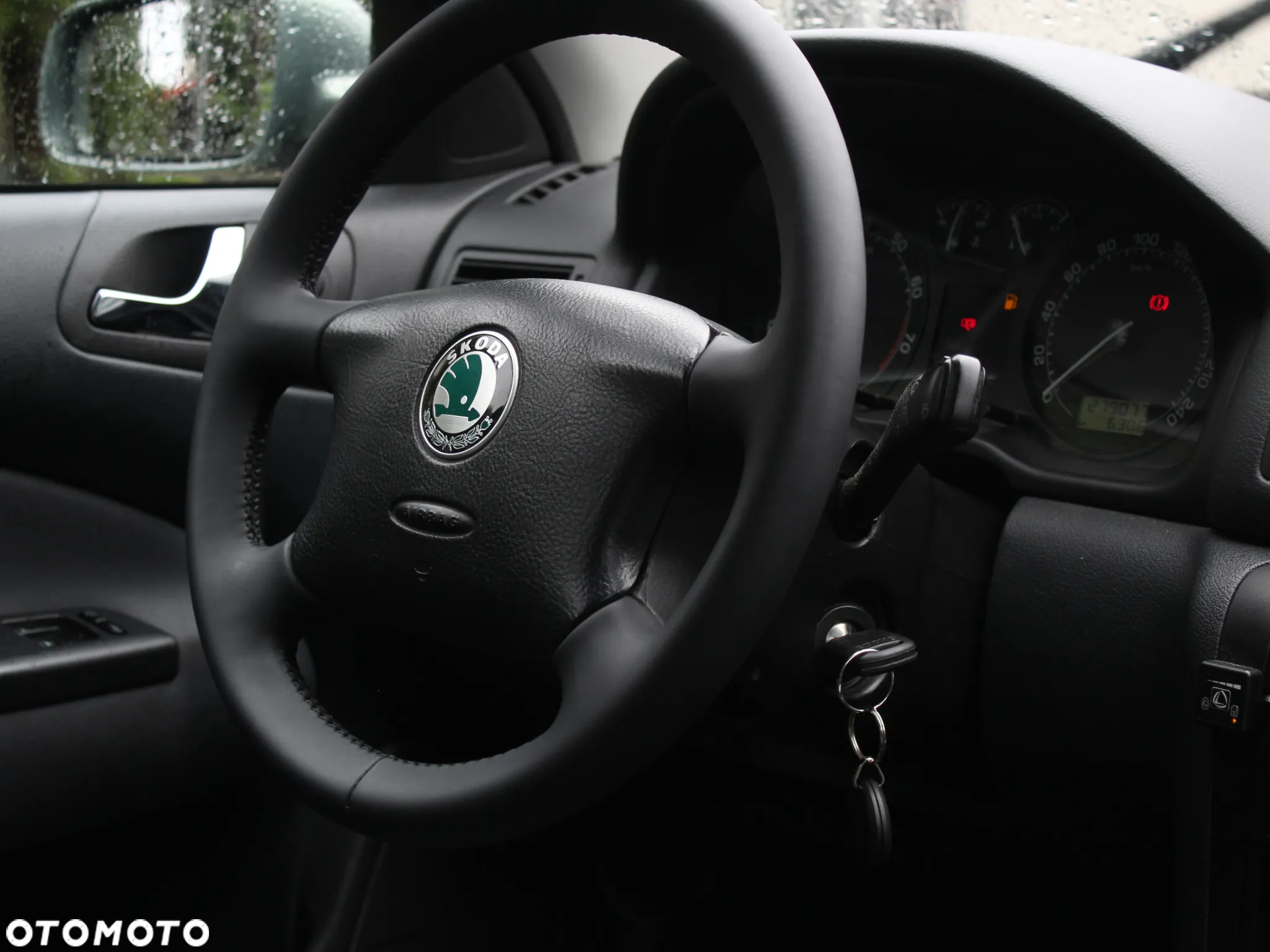 Skoda Octavia 1.6 Tour - 34