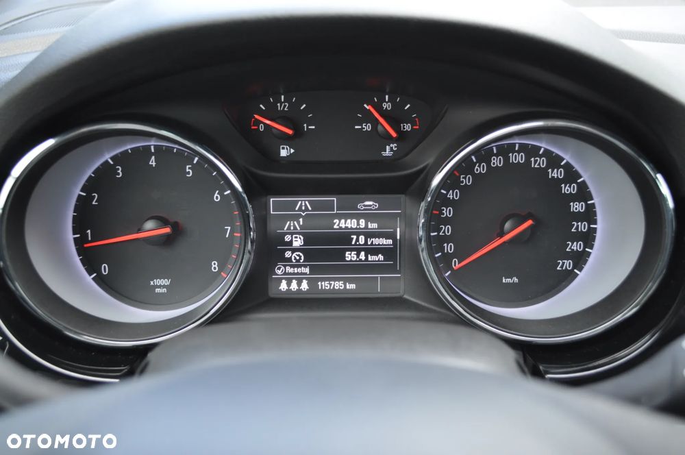 Opel Astra 1.4 Turbo Dynamic - 26