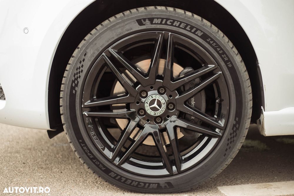 Mercedes-Benz V 300 d Combi Extra-lung 237 CP AWD 9AT - 10