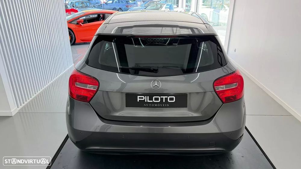 Mercedes-Benz A 180 CDI BlueEFFICIENCY - 8