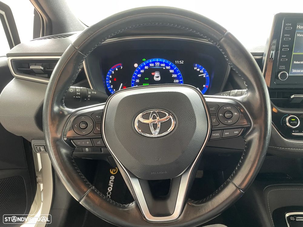 Toyota Corolla 1.8 Hybrid Exclusive - 23