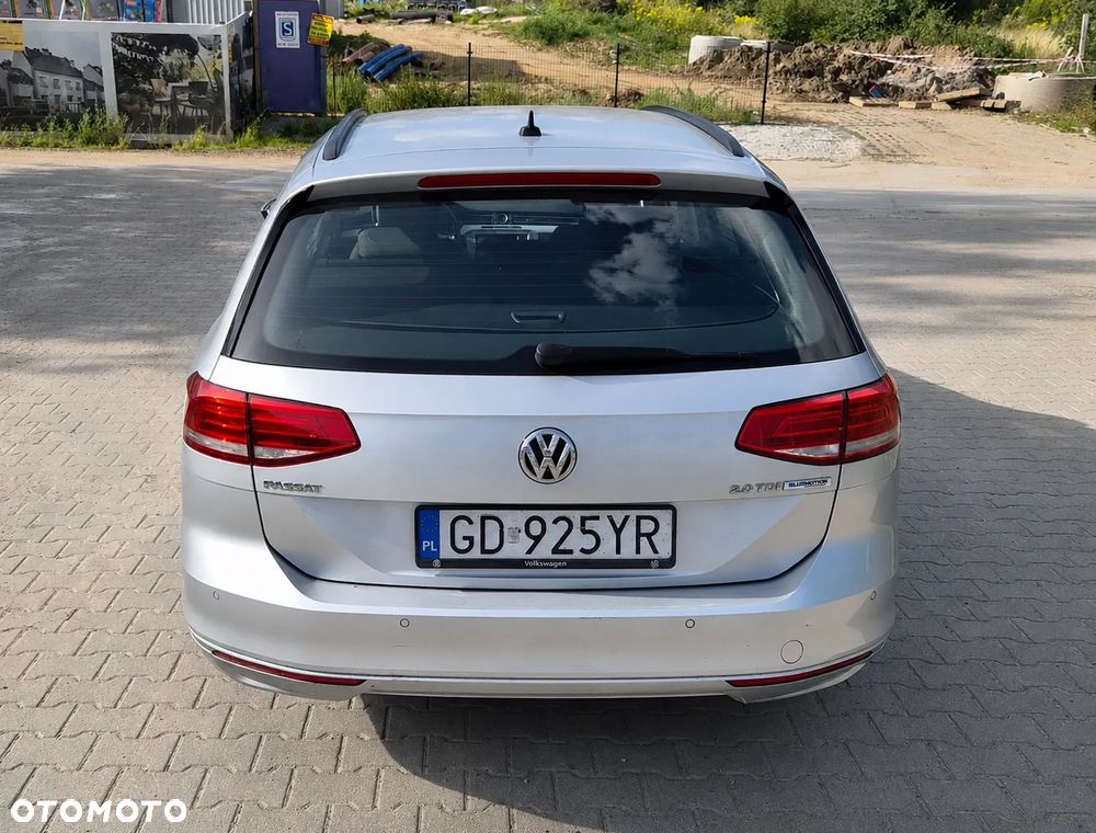 Volkswagen Passat 2.0 TDI BMT Comfortline - 5