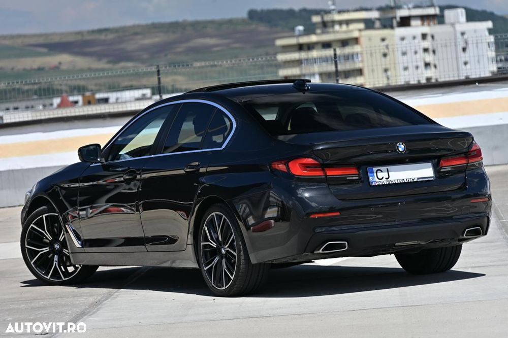 BMW Seria 5 530d xDrive AT MHEV - 5