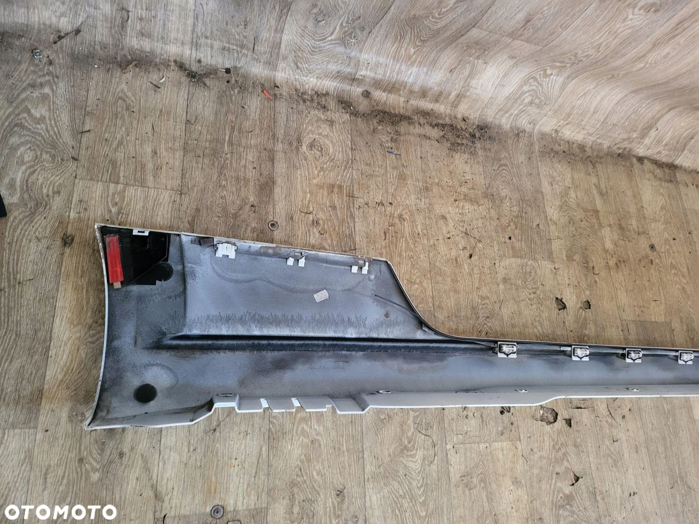 Nakładka Progu Lew AUDI TT 8S 2015- LY9C 8S0853855B - 4