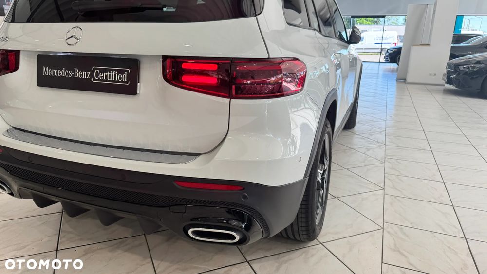 Mercedes-Benz GLB 200 AMG Line 7G-DCT - 10
