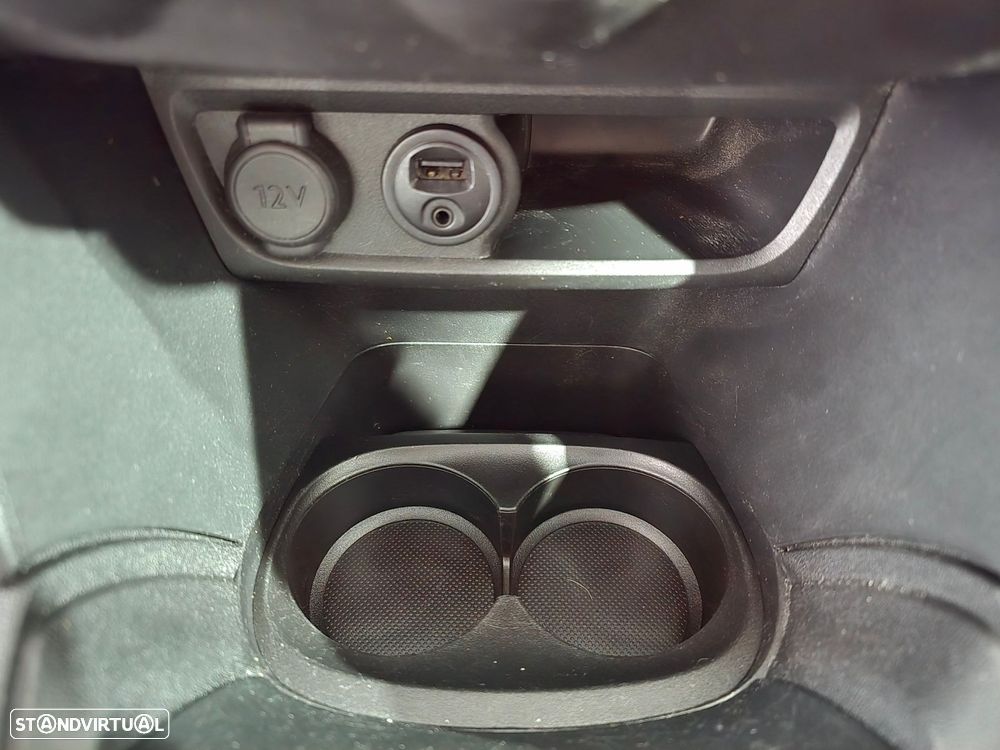 Peugeot 208 1.2 PureTech Style - 8