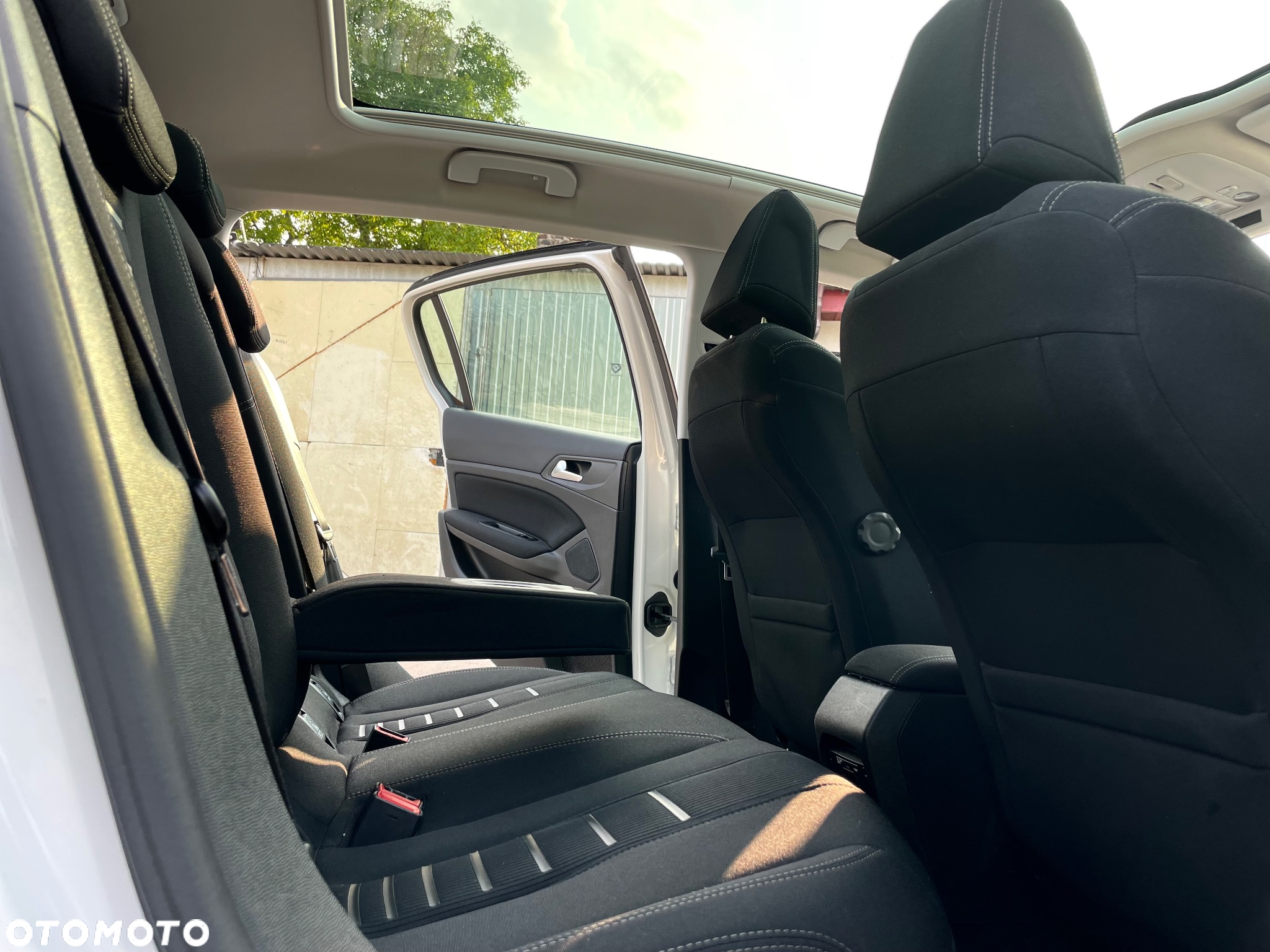 Peugeot 308 125 THP Allure - 17