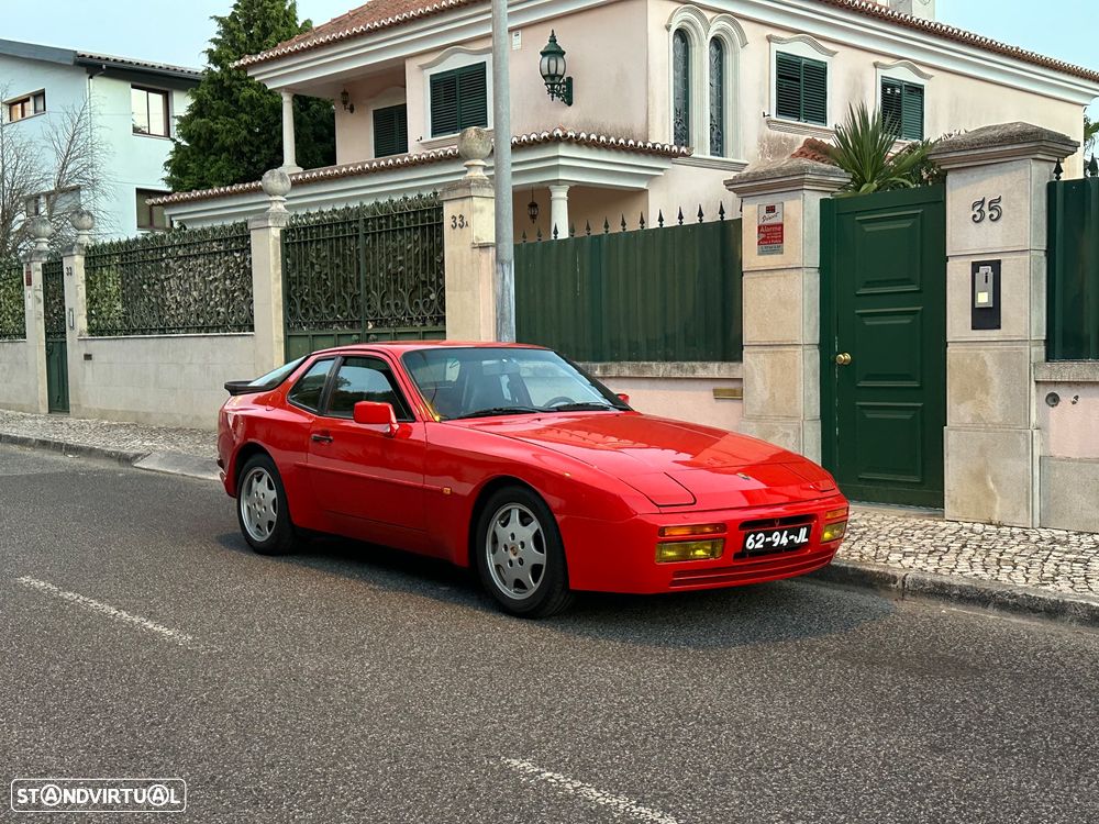 Porsche 944 Turbo — fotografia 27
