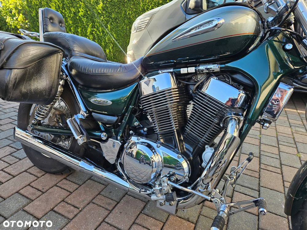 Suzuki Intruder - 35