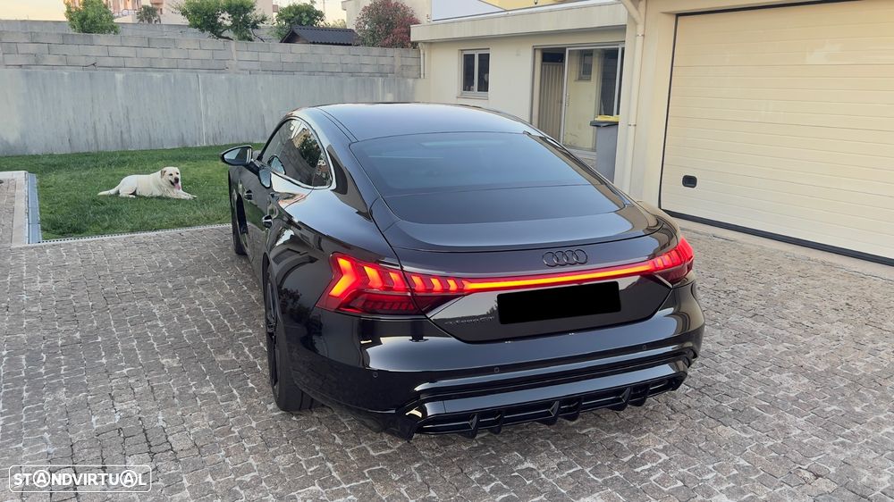 Audi e-tron GT quattro - 7