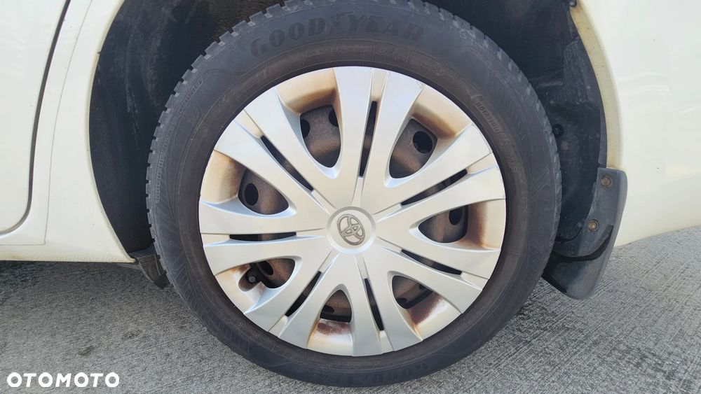 Toyota Auris 1.4 D-4D Premium - 15