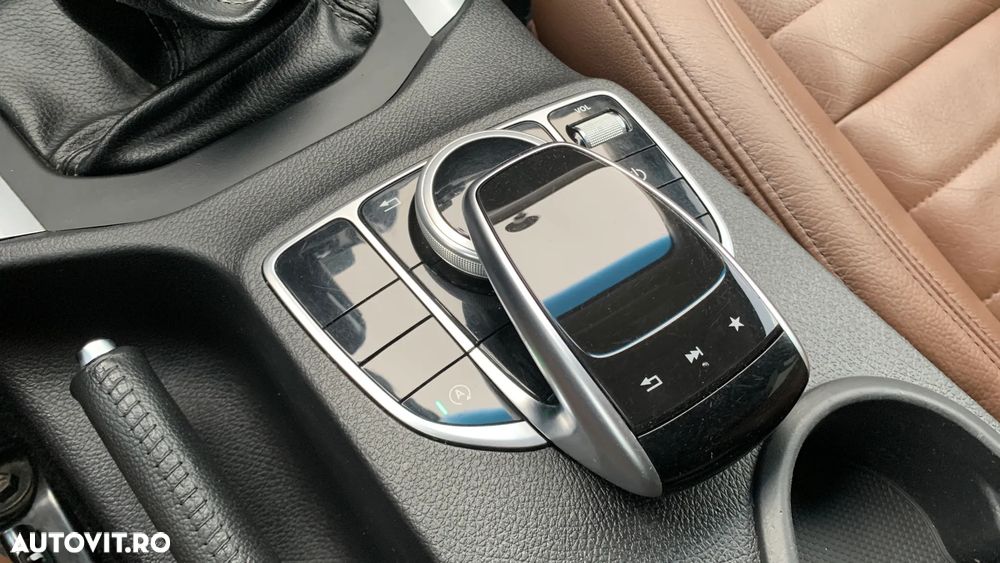 Mercedes-Benz X 250 d Progressive - 25