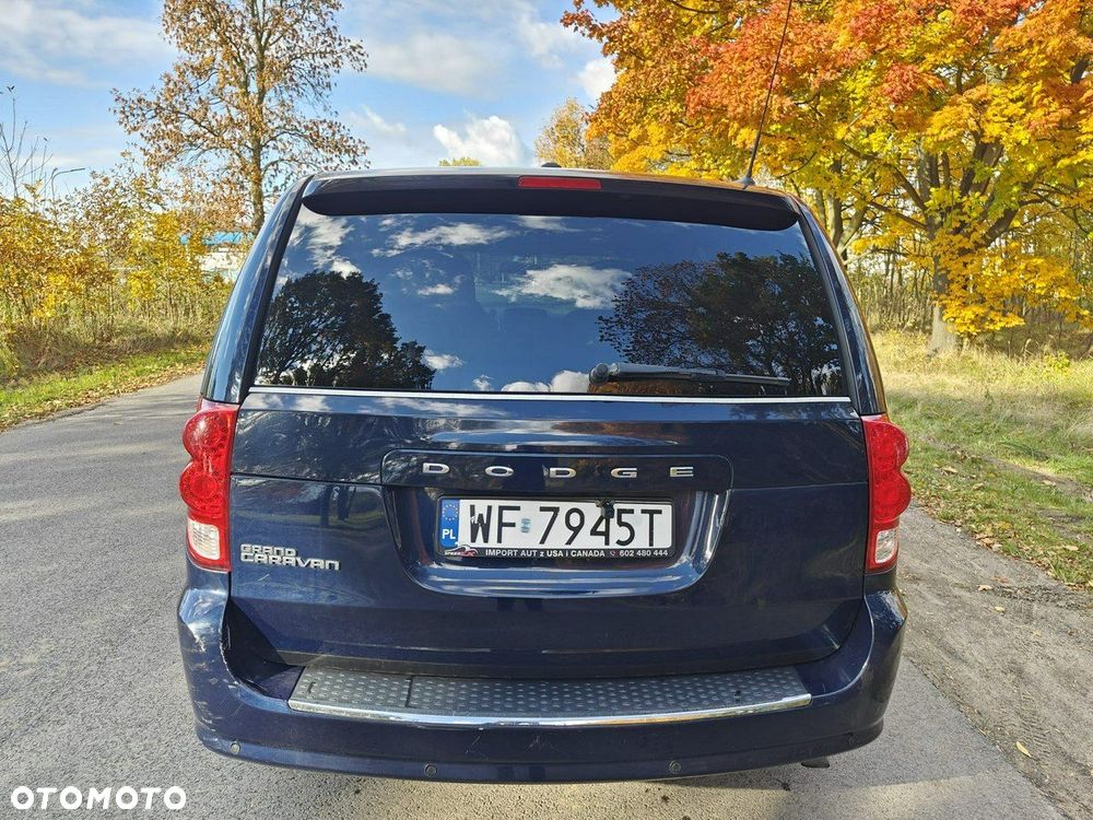 Dodge Grand Caravan - 6