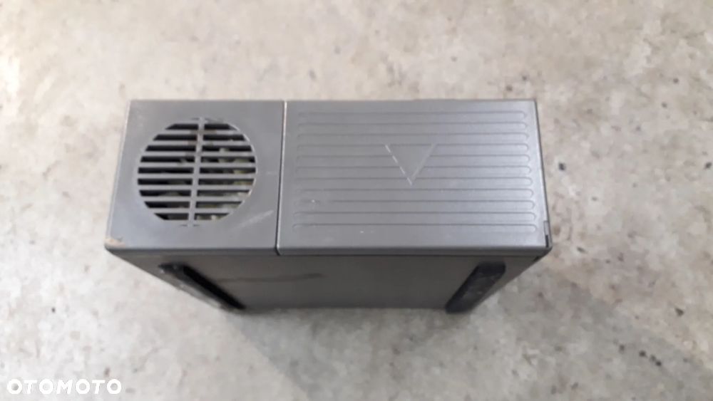 pompka kompresor do pompowania kół 8P0012615A  A6 C6 2.0 FSI TFSI BPJ - 2