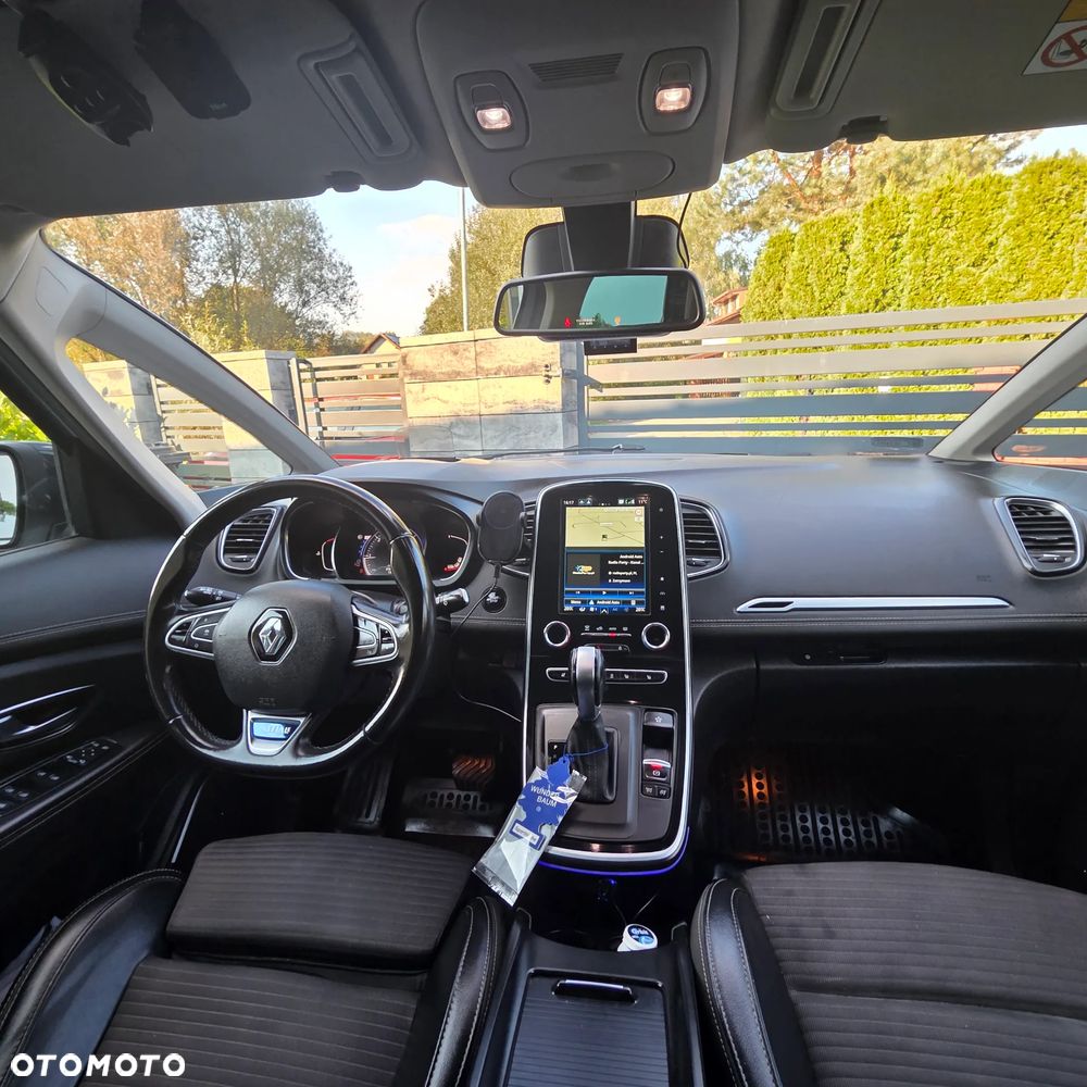 Renault Scenic 1.6 dCi Bose EDC - 6