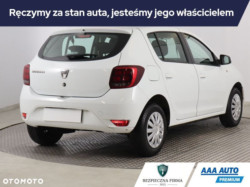 Dacia Sandero - 6