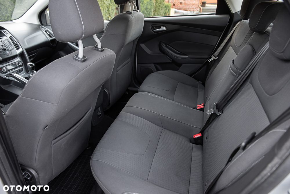 Ford Focus 1.6 TDCi DPF Champions Edition - 22
