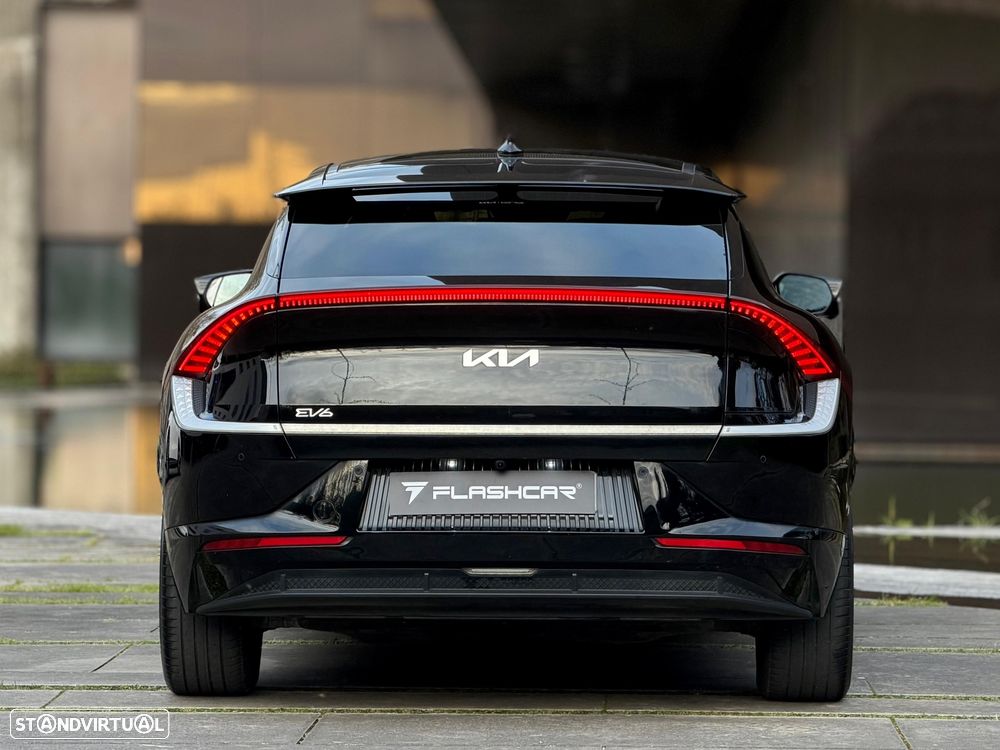 Kia EV6 84-kWh Earth - 2