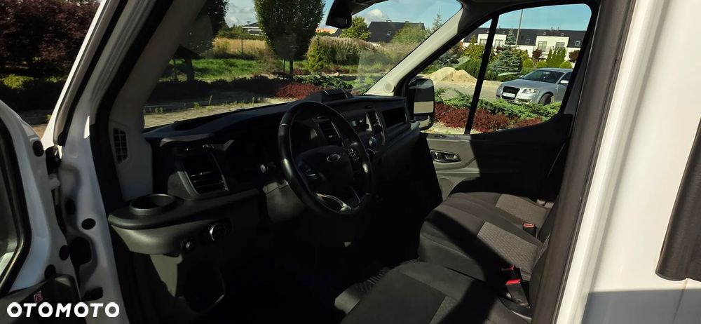Ford Transit - 11