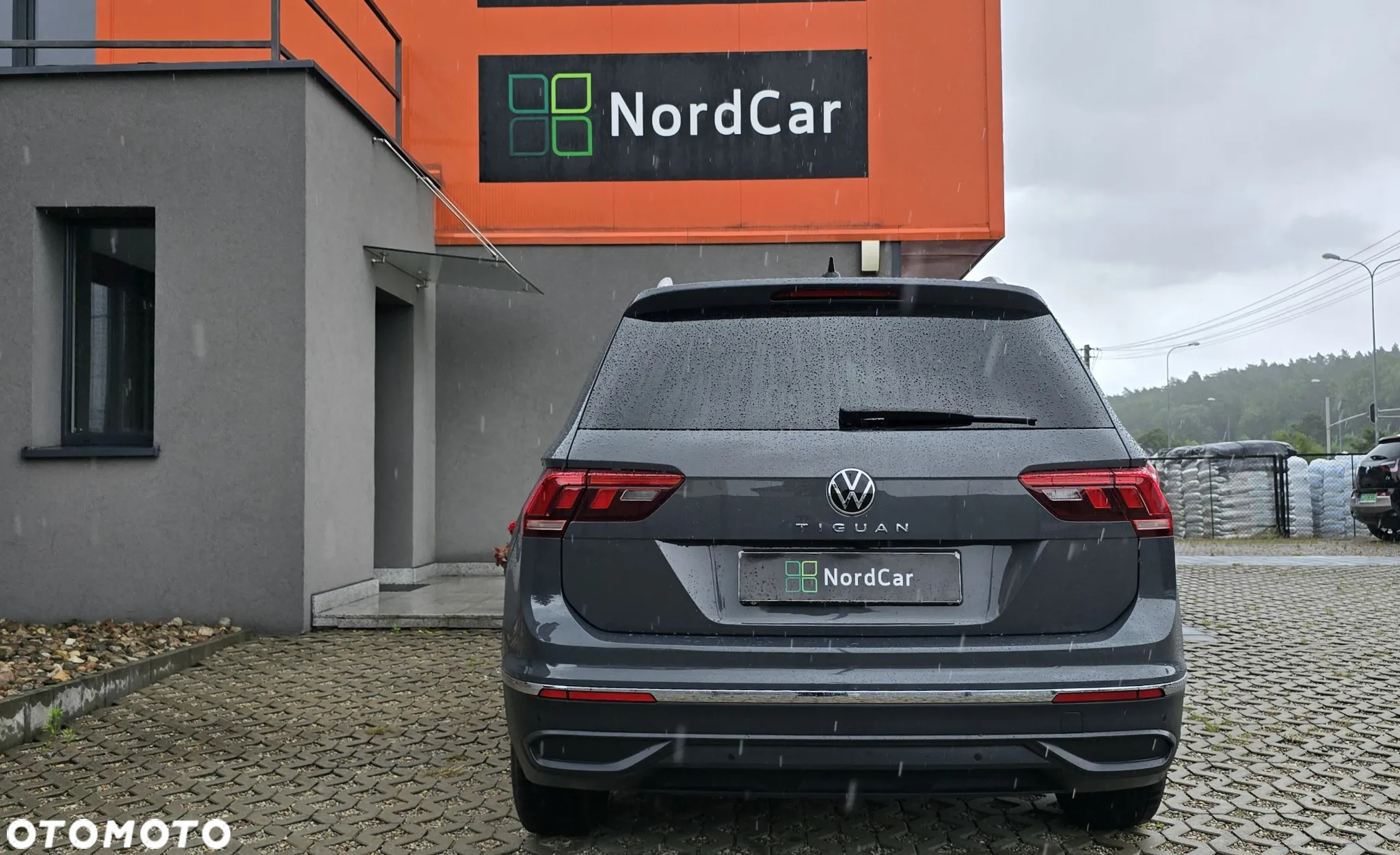 Volkswagen Tiguan 2.0 TDI SCR Life DSG - 8