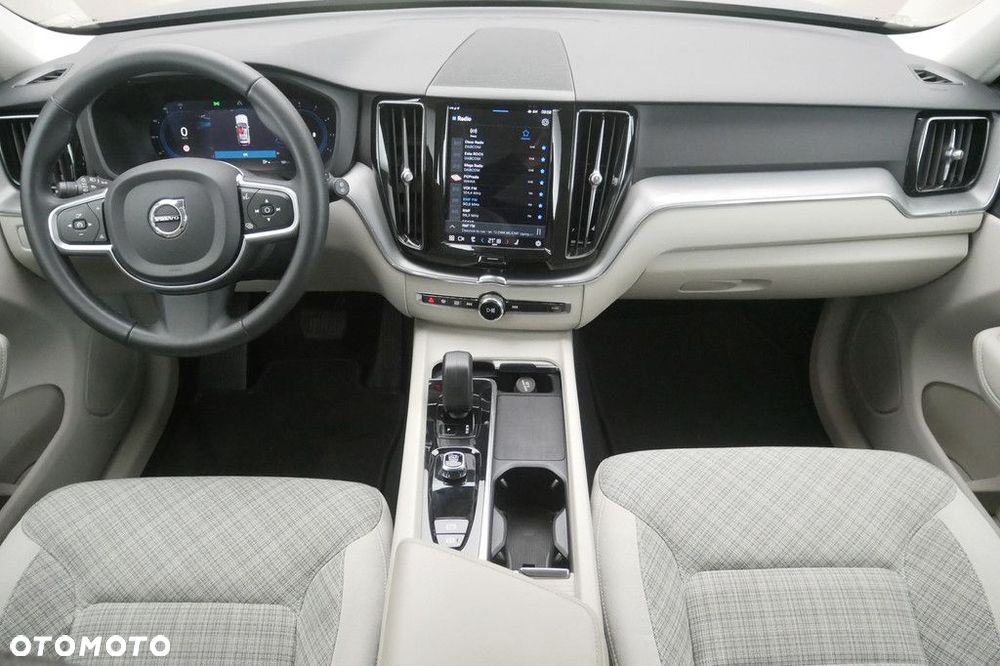 Volvo XC 60 - 8