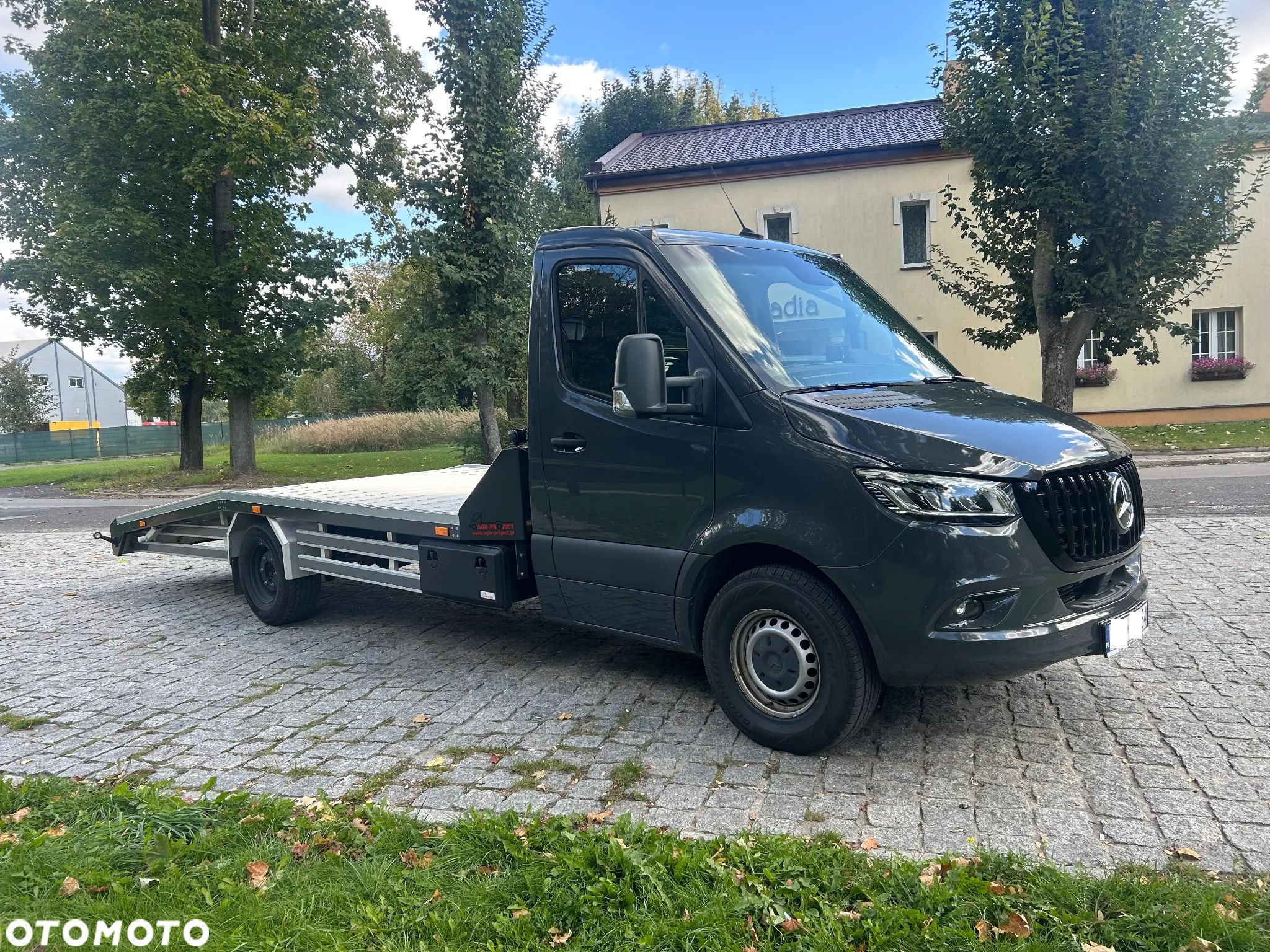 Mercedes-Benz Sprinter 319 CDI v6 - 1