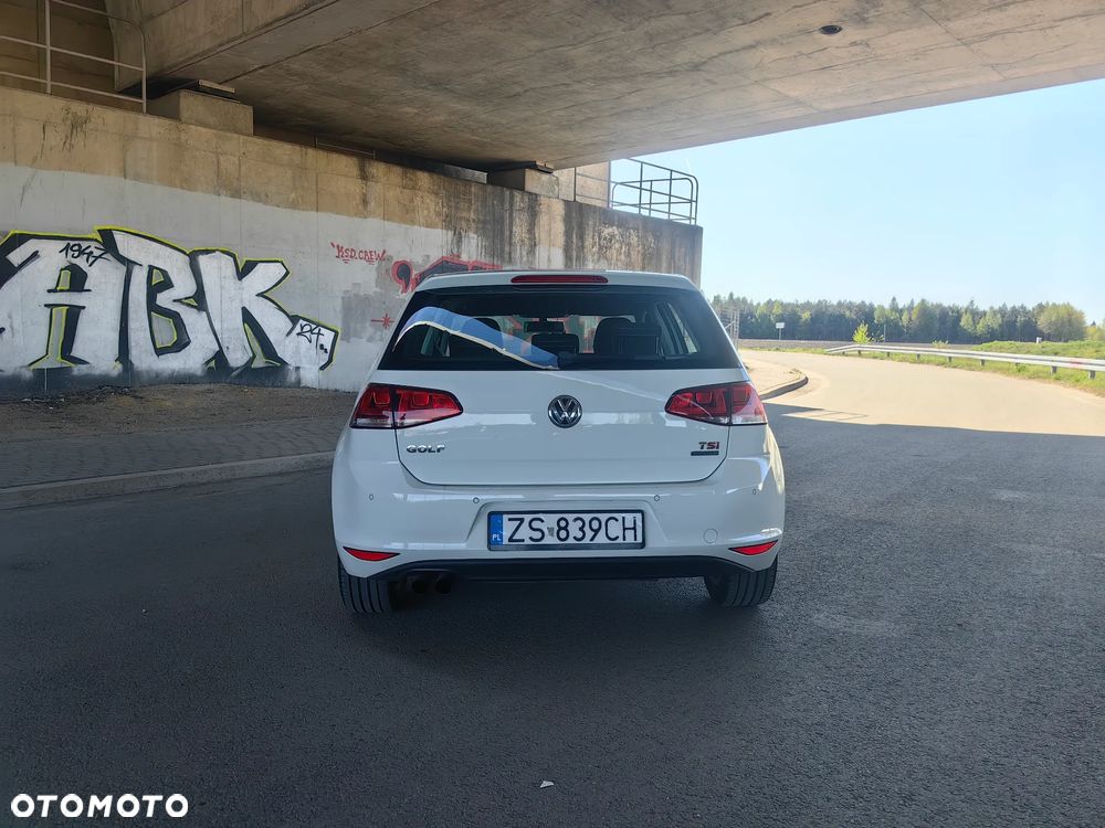 Volkswagen Golf 1.4 TSI BMT Highline DSG - 5