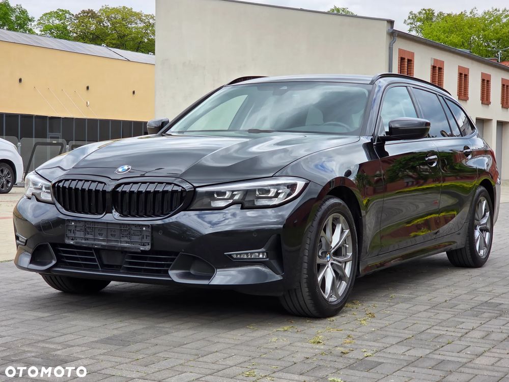 BMW Seria 3 320d M Sport Shadow sport - 9