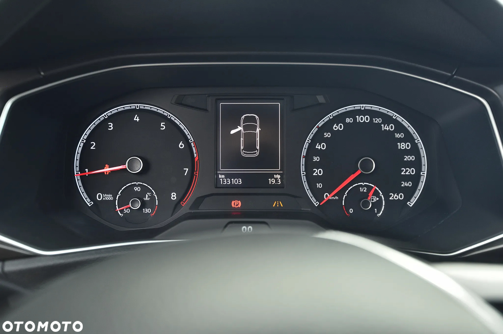 Volkswagen T-Roc 1.0 TSI Style - 25