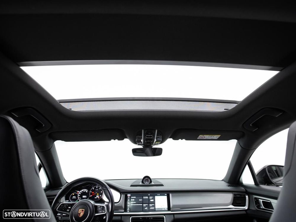 Porsche Panamera 4 S - 7