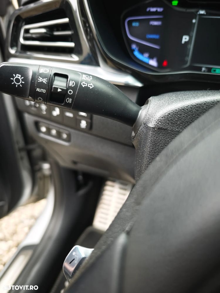 Kia Niro - 26