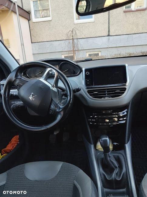 Peugeot 2008 PureTech 110 Stop&Start Style - 10