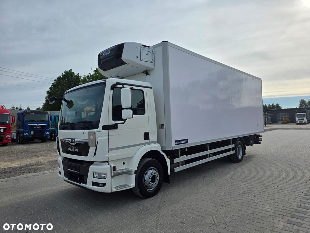 MAN TGM / 15.250 / EURO 6 / CHŁODNIA + WINDA / ŁAD. 6 750 KG / 18 PALET - 9