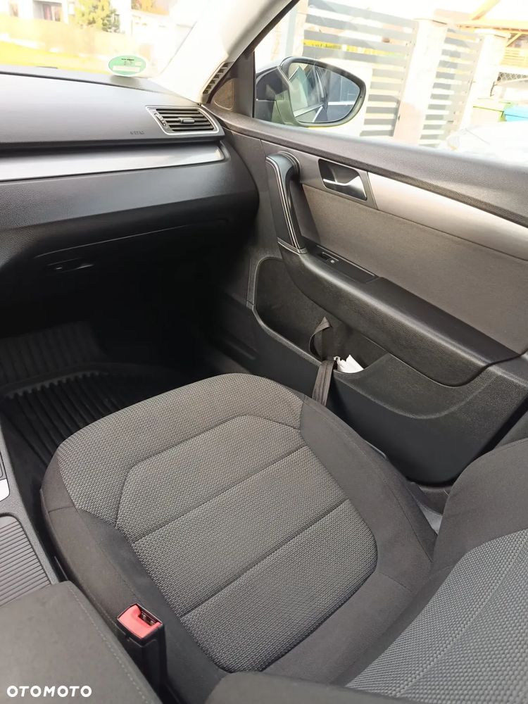 Volkswagen Passat Variant 2.0 TDI 4Motion BlueMotion Technol Comfortline - 13