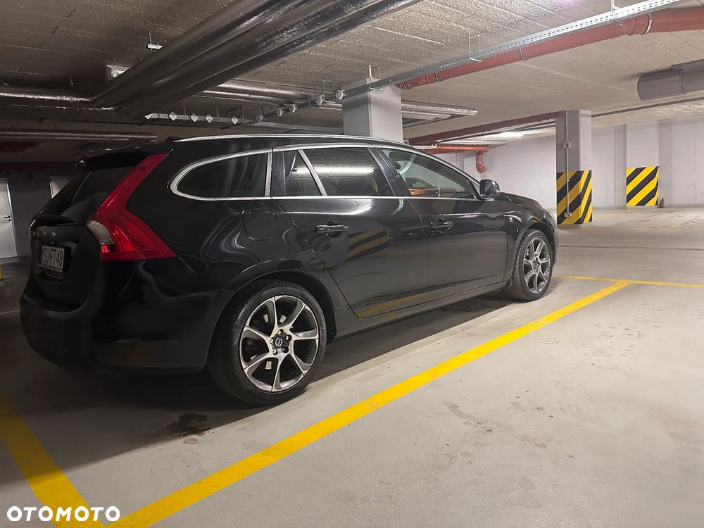 Volvo V60 D3 Drive-E Ocean Race - 7