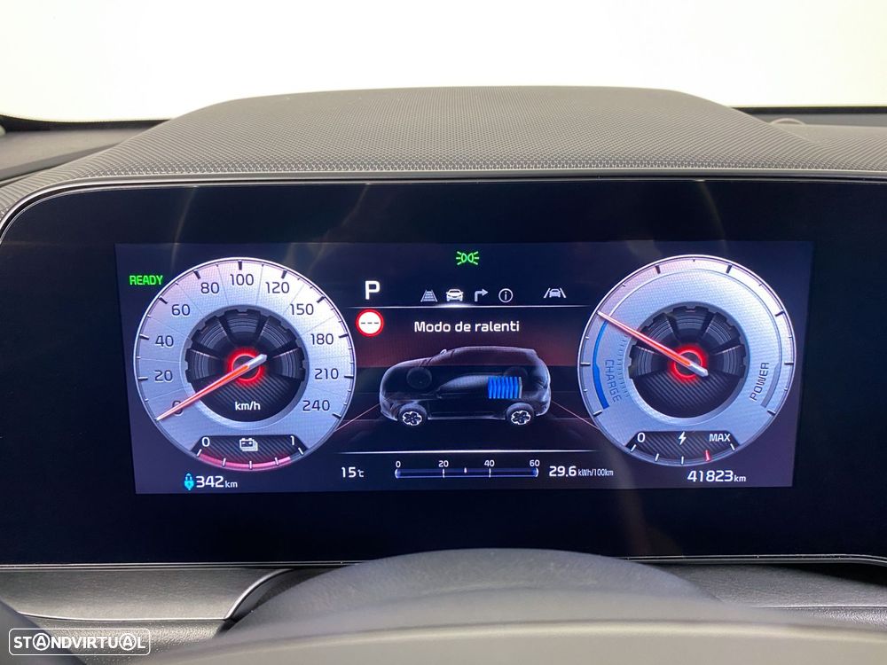 Kia Niro EV 64kWh Tech - 12