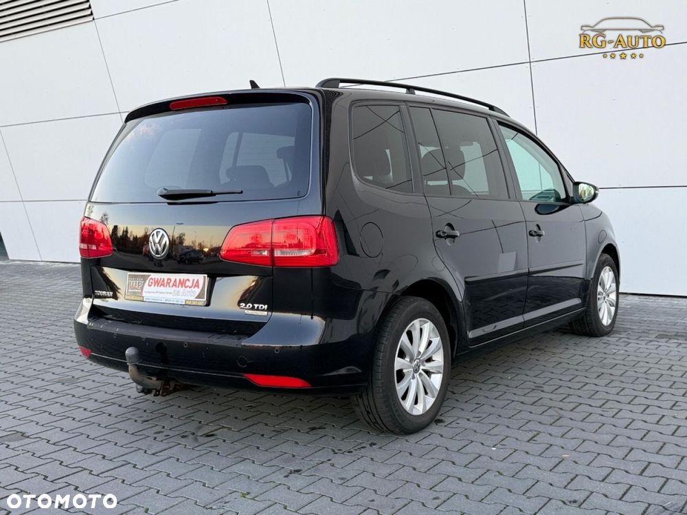 Volkswagen Touran - 9