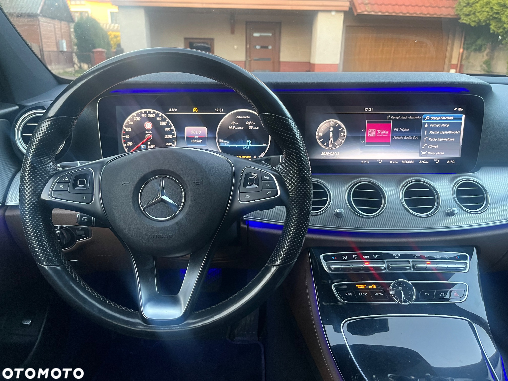Mercedes-Benz Klasa E - 2