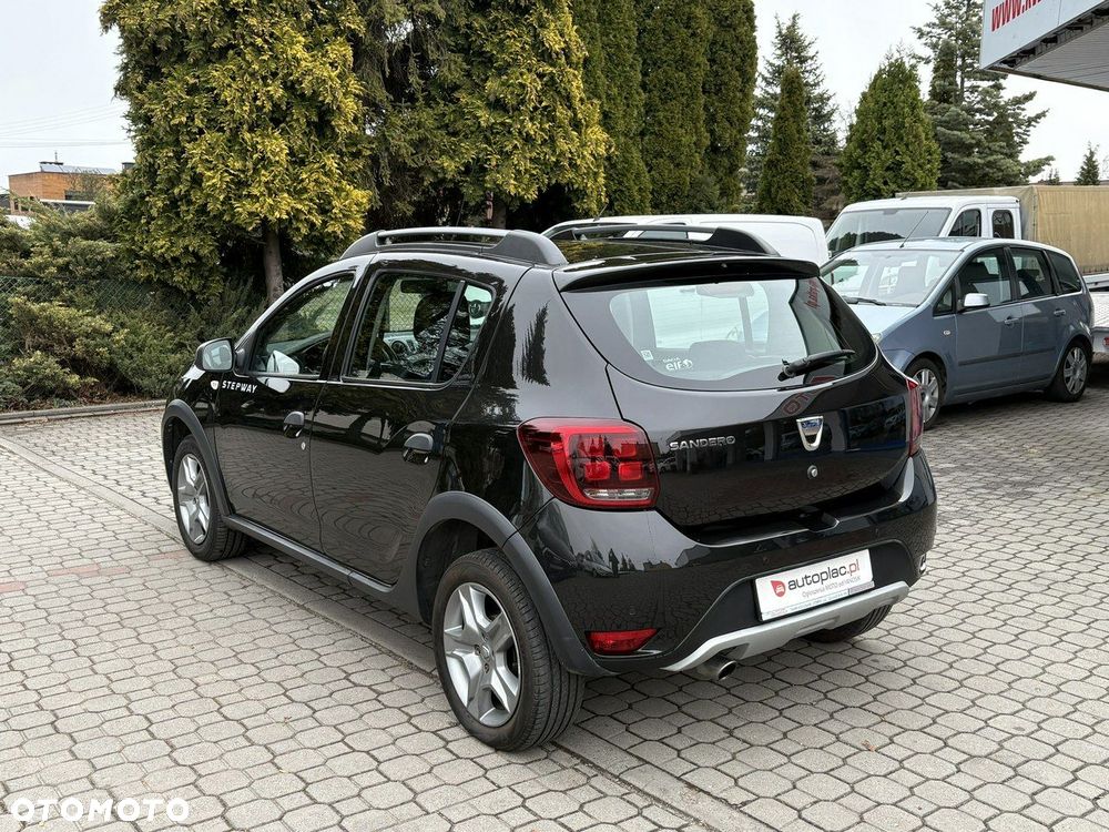Dacia Sandero Stepway 0.9 TCe Laureate S&S - 6