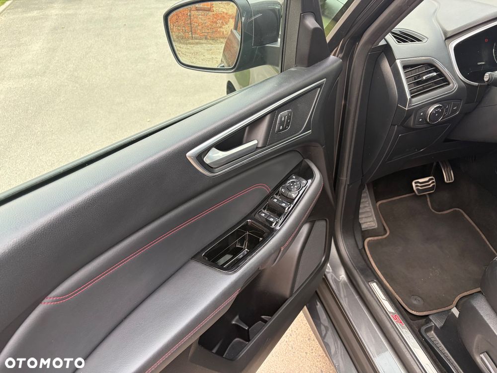 Ford S-Max 2.0 EcoBlue Twin-Turbo ST-Line - 18