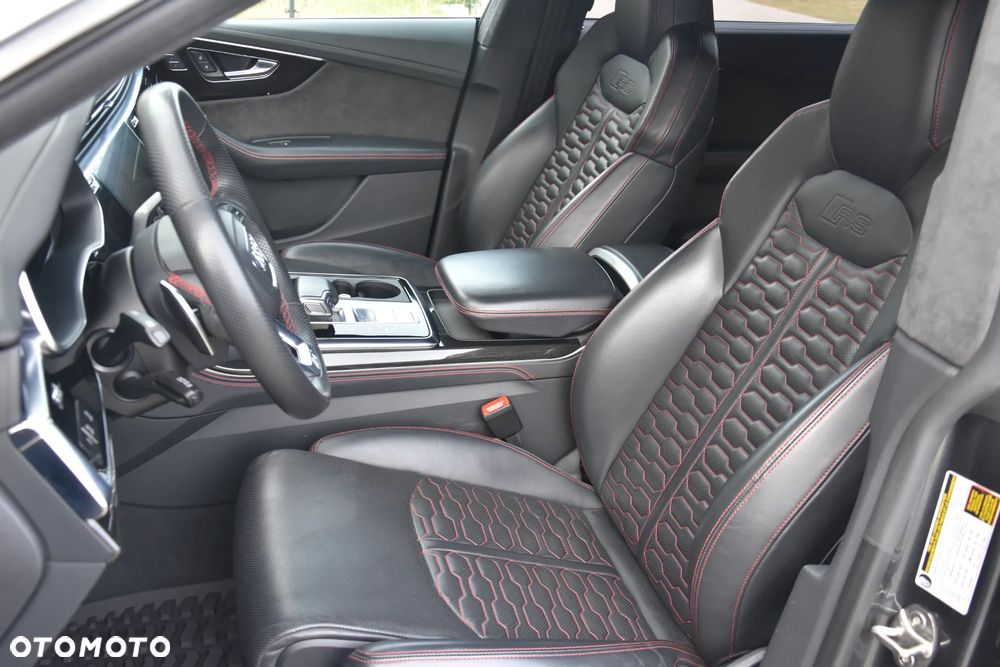 Audi RS Q8 - 17