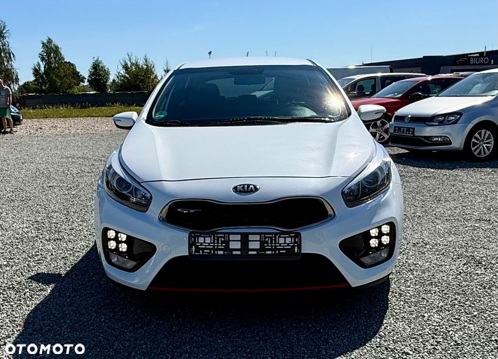 Kia Ceed 1.6 T-GDI GT - 15