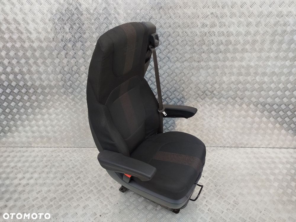 FOTEL KIEROWCY DAF NGD XF XG XG+ - 3