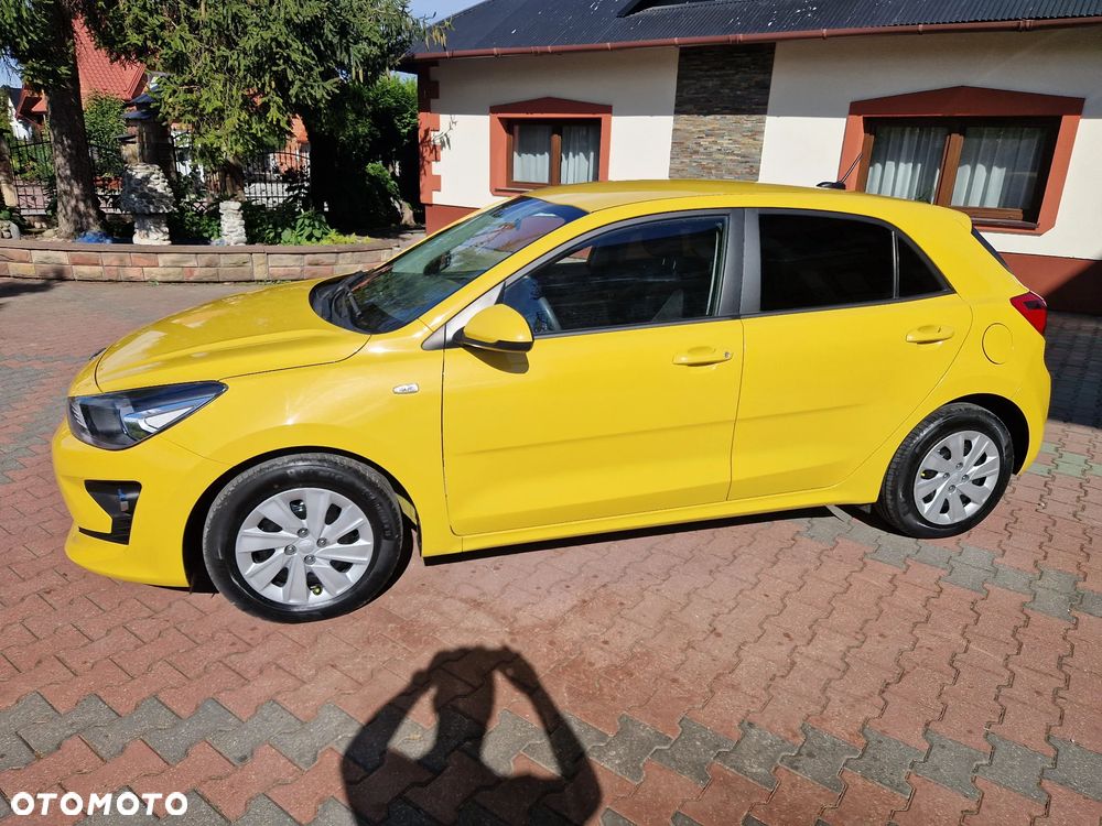 Kia Rio 1.2 L - 30