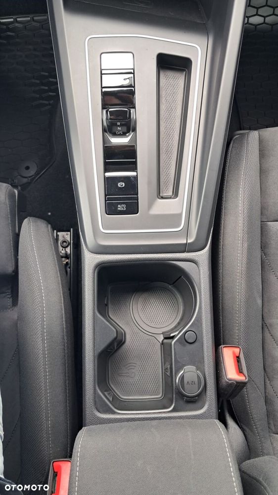 Volkswagen Golf 1.5 eTSI EVO Style DSG - 33